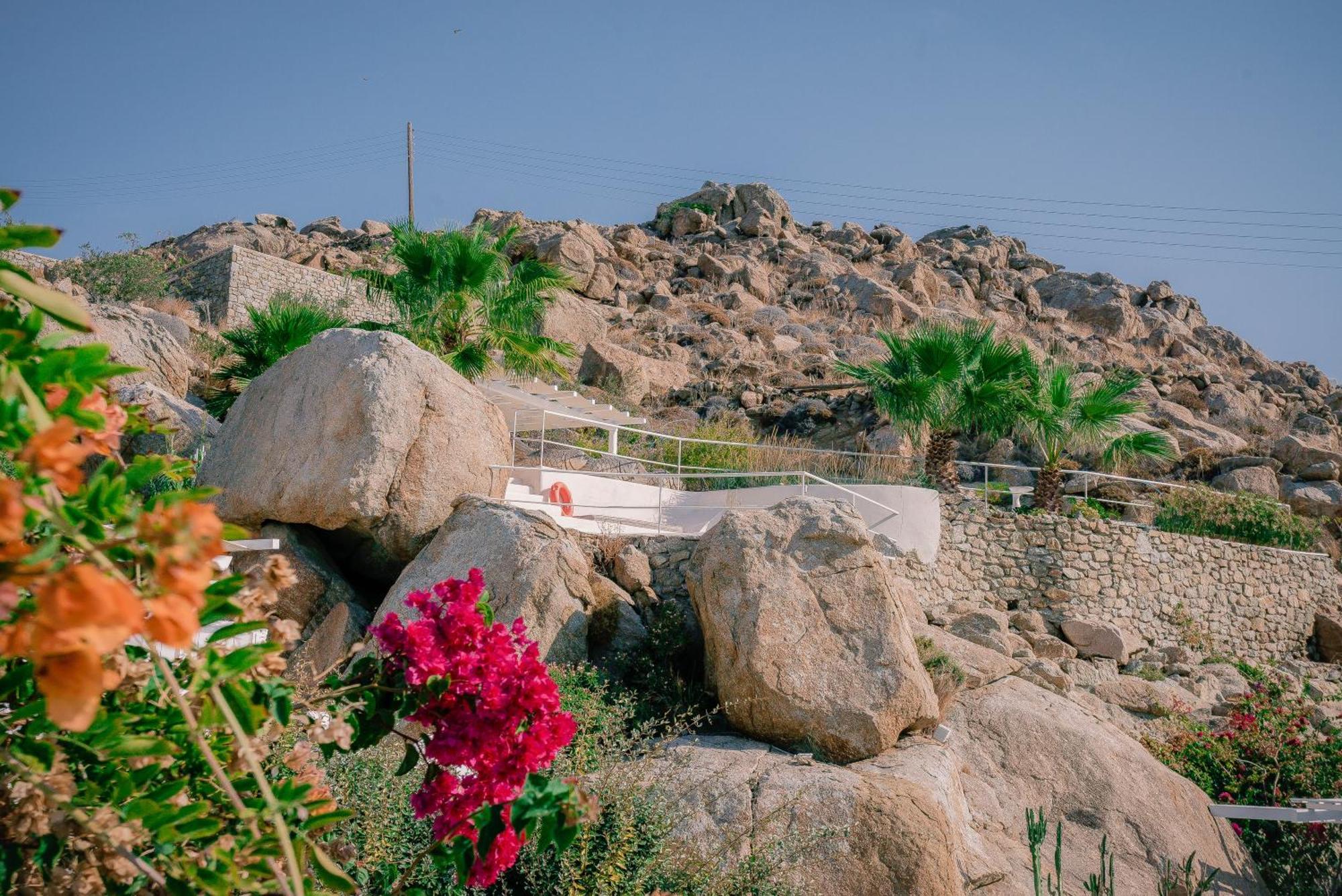סופר פרדייז ביץ' Super Rockies Resort מראה חיצוני תמונה